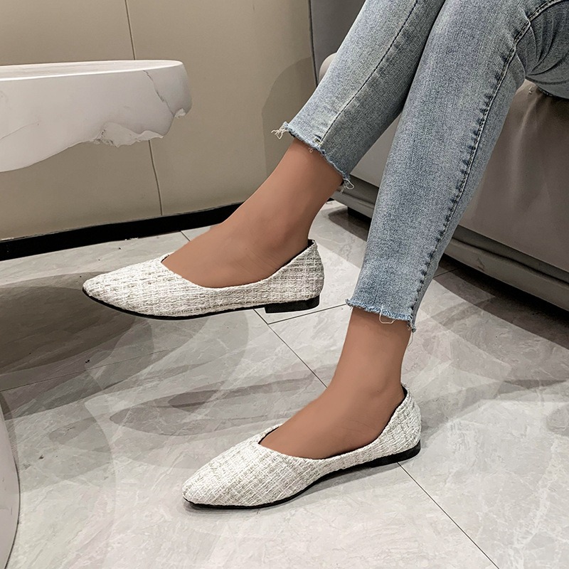 Large Size Single Shoe Women's - Pointed Toe Flat 评论和价格