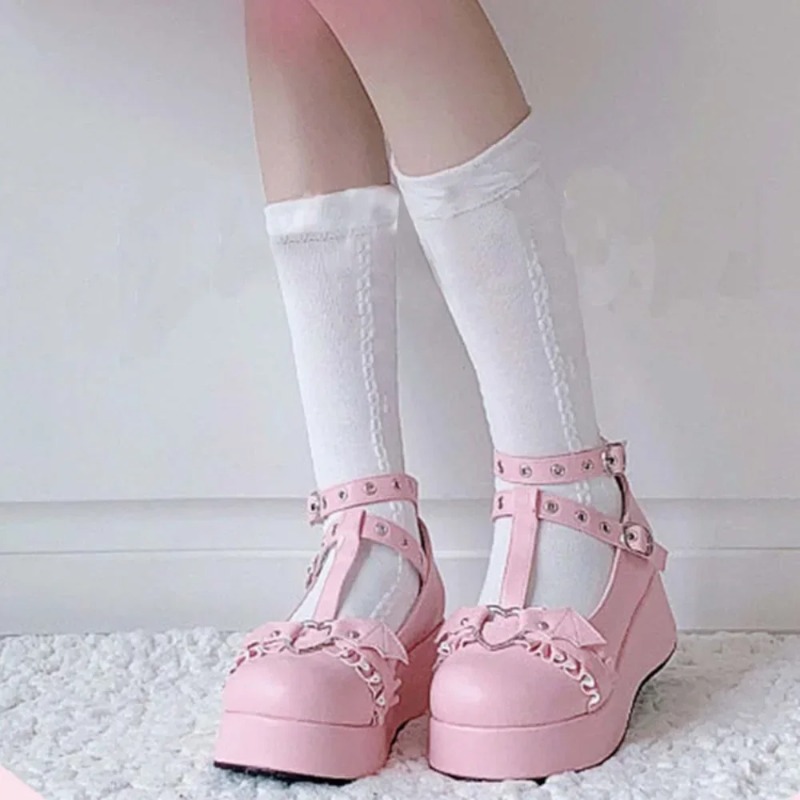 New Sweet Heart Buckle Wedges  - Women'S Shoes In Fashion 评论和价格