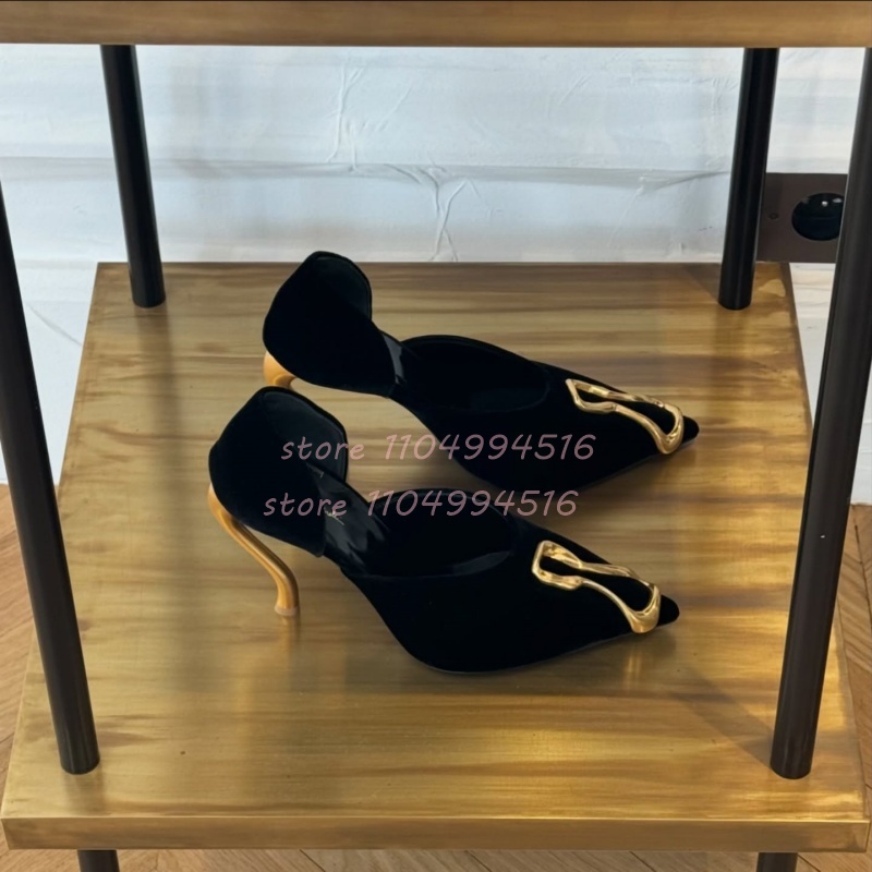 Metal Decor Black Suede Cover  - Women Shoes Model 评论和价格