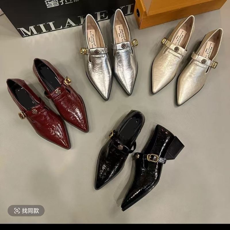 Flat-bottomed Thick-soled Poin - Pointed Toe Flat 评论和价格