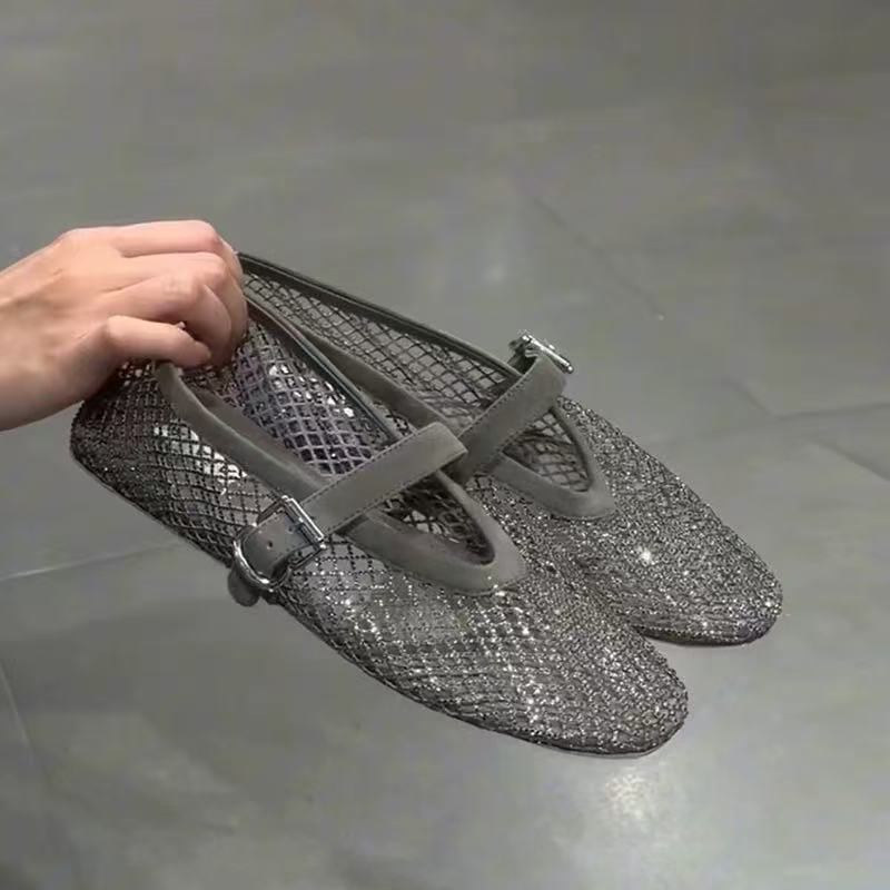 Hollow Rhinestone Baotou Sanda - Women Shoes Model 评论和价格
