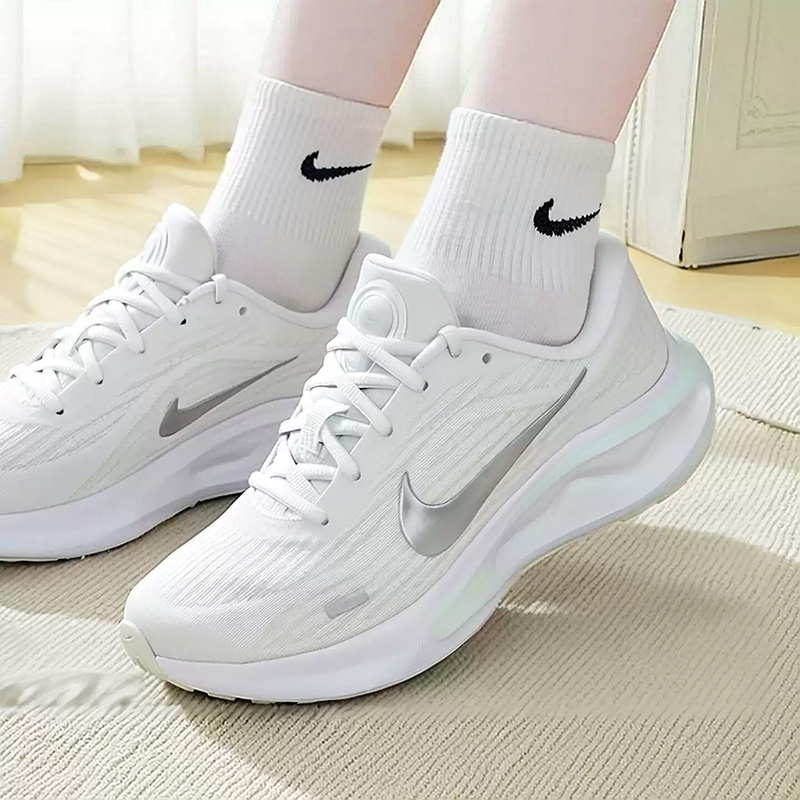 NIKE Women's New Style JOURNEY - Women'S Shoes New Balance 评论和价格