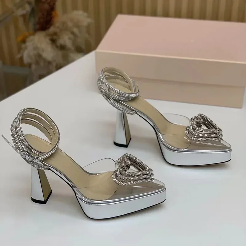 Platform Crystal Love Decorati - Pointed Toe Flat 评论和价格